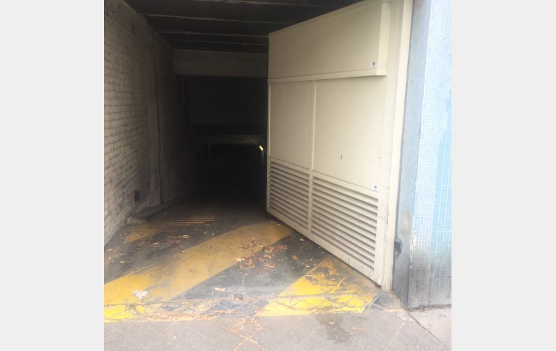 Annonces PARIS 15EME : Garage / Parking | PARIS (75015) | 0 m2 | 120 € 